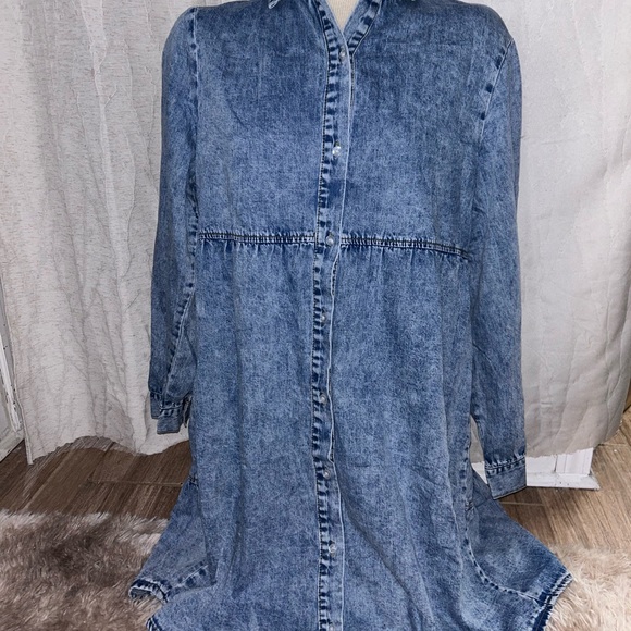 XL Women’s Denim Jean Long Sleeve Button Up Flowy Dress - Picture 3 of 7
